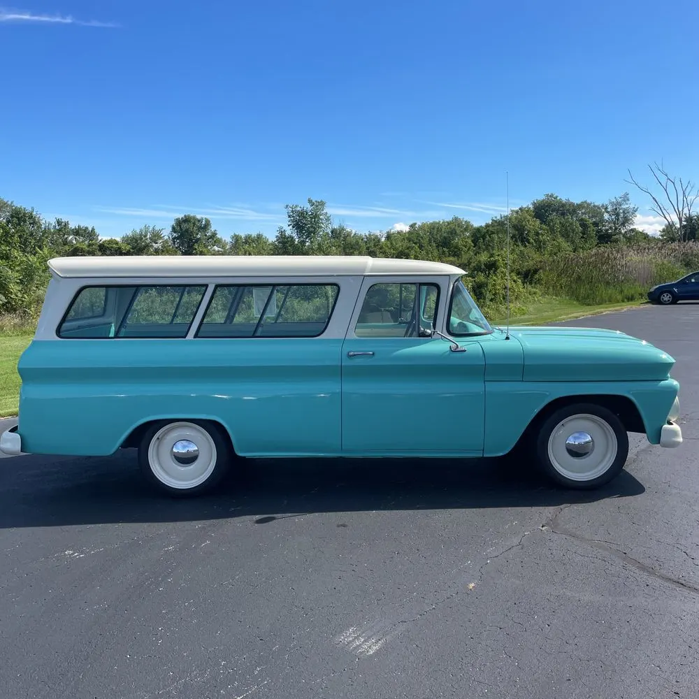 1963 Chevrolet Suburban