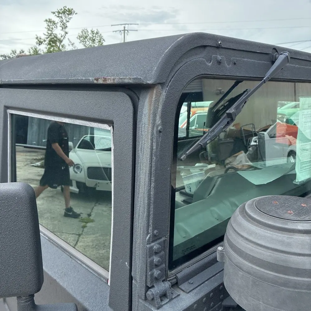 1998 Hummer H1 2D Hardtop