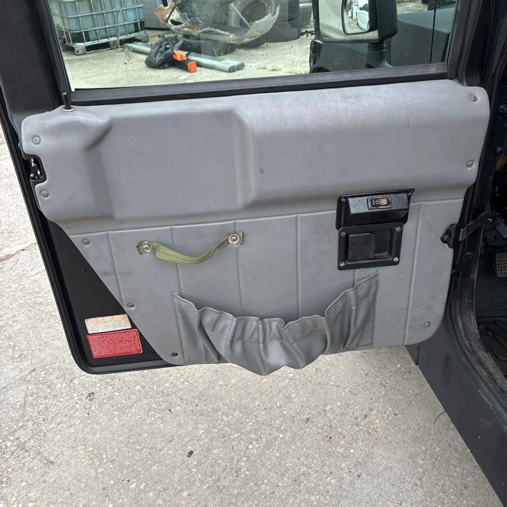 1998 Hummer H1 2D Hardtop