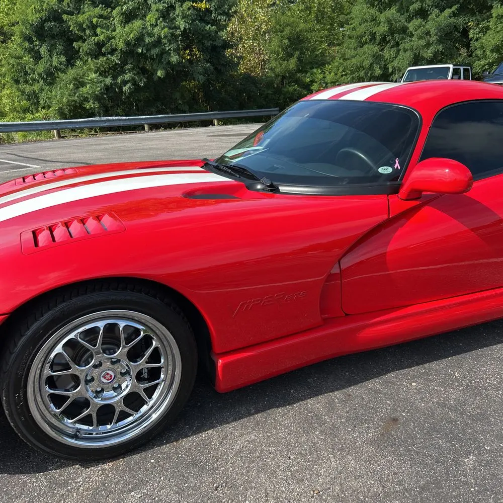 2002 Dodge Viper GTS