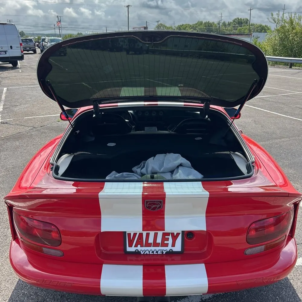 2002 Dodge Viper GTS