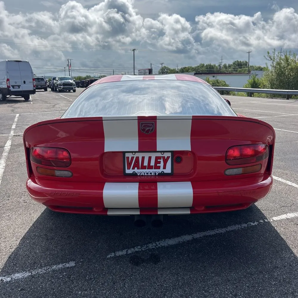 2002 Dodge Viper GTS