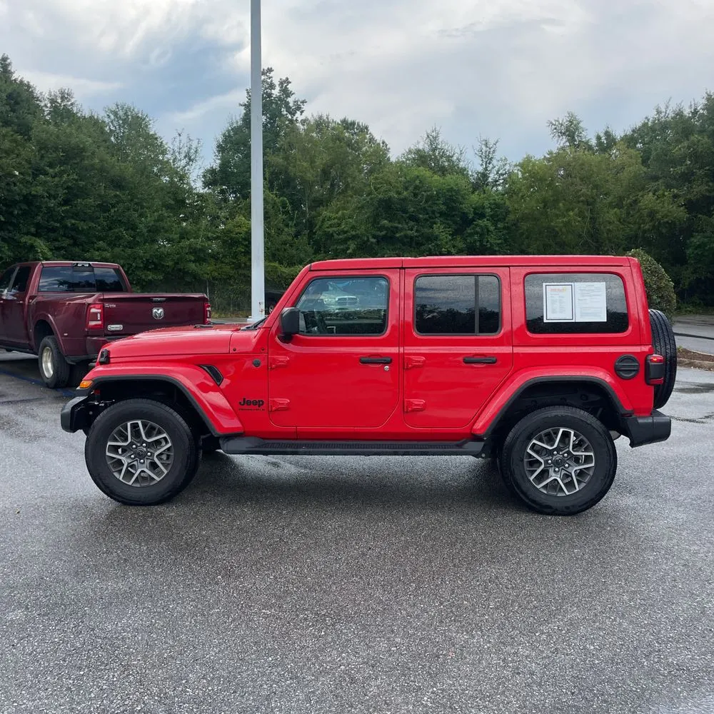 2025 Jeep Wrangler Sahara