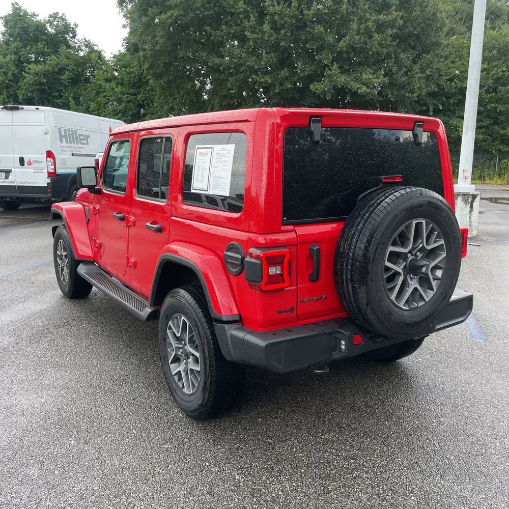 2025 Jeep Wrangler Sahara