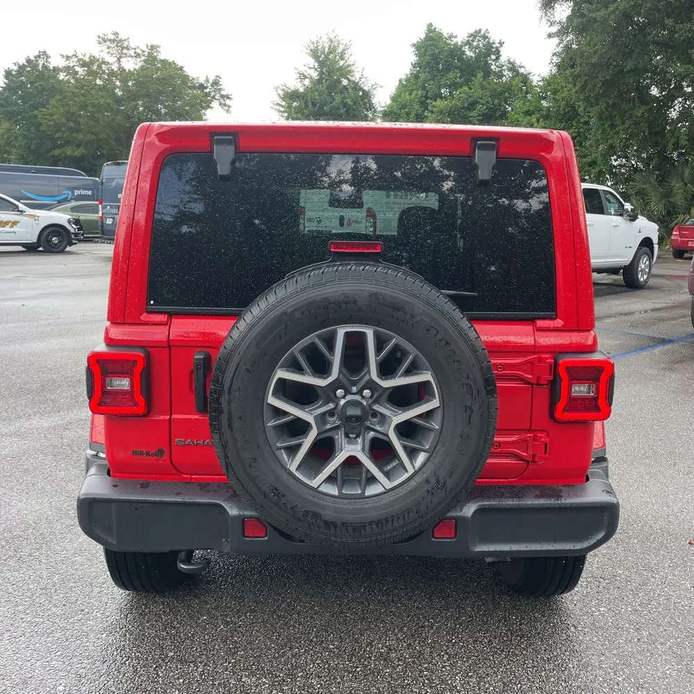 2025 Jeep Wrangler Sahara
