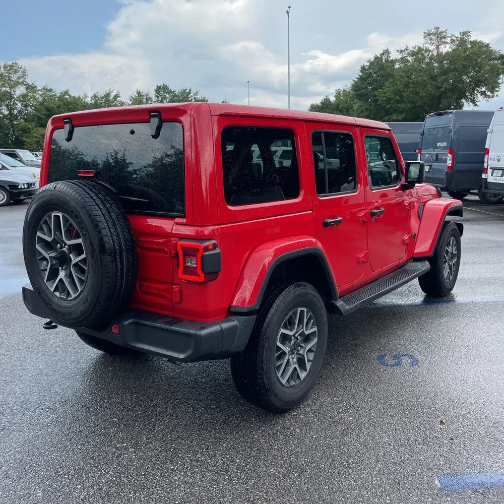 2025 Jeep Wrangler Sahara