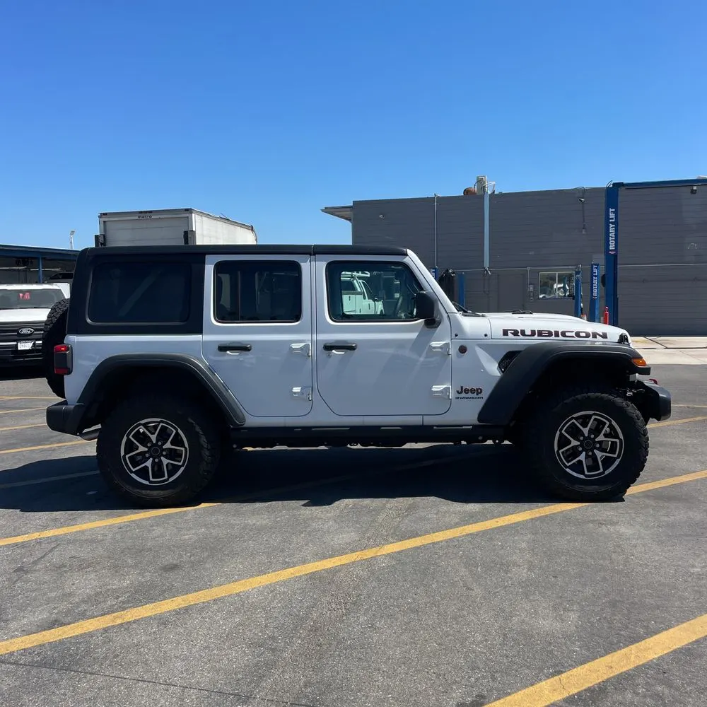 2024 Jeep Wrangler Rubicon