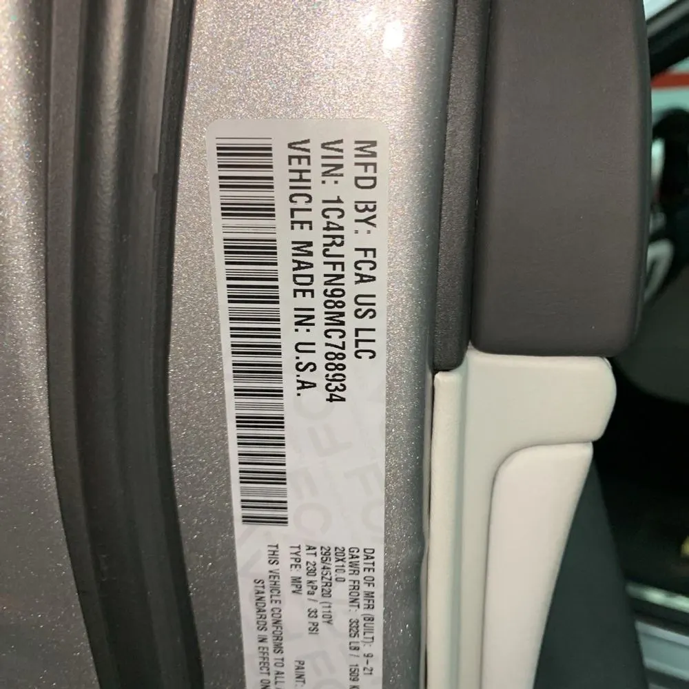 2021 Jeep Grand Cherokee Trackhawk