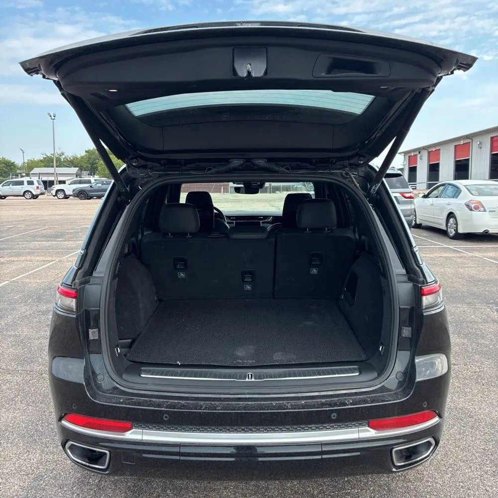 2023 Jeep Grand Cherokee Summit Reserve