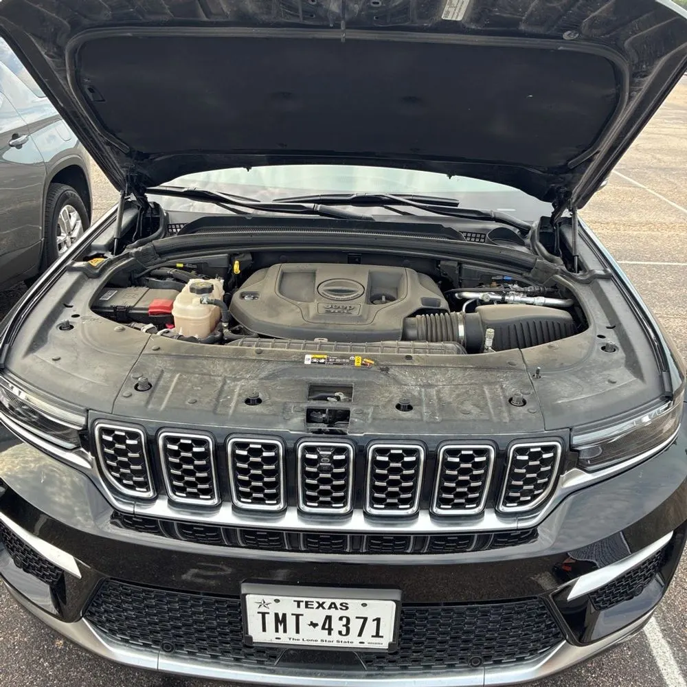 2023 Jeep Grand Cherokee Summit Reserve