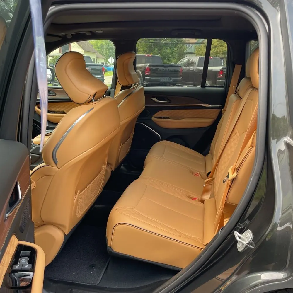2024 Jeep Grand Cherokee Summit