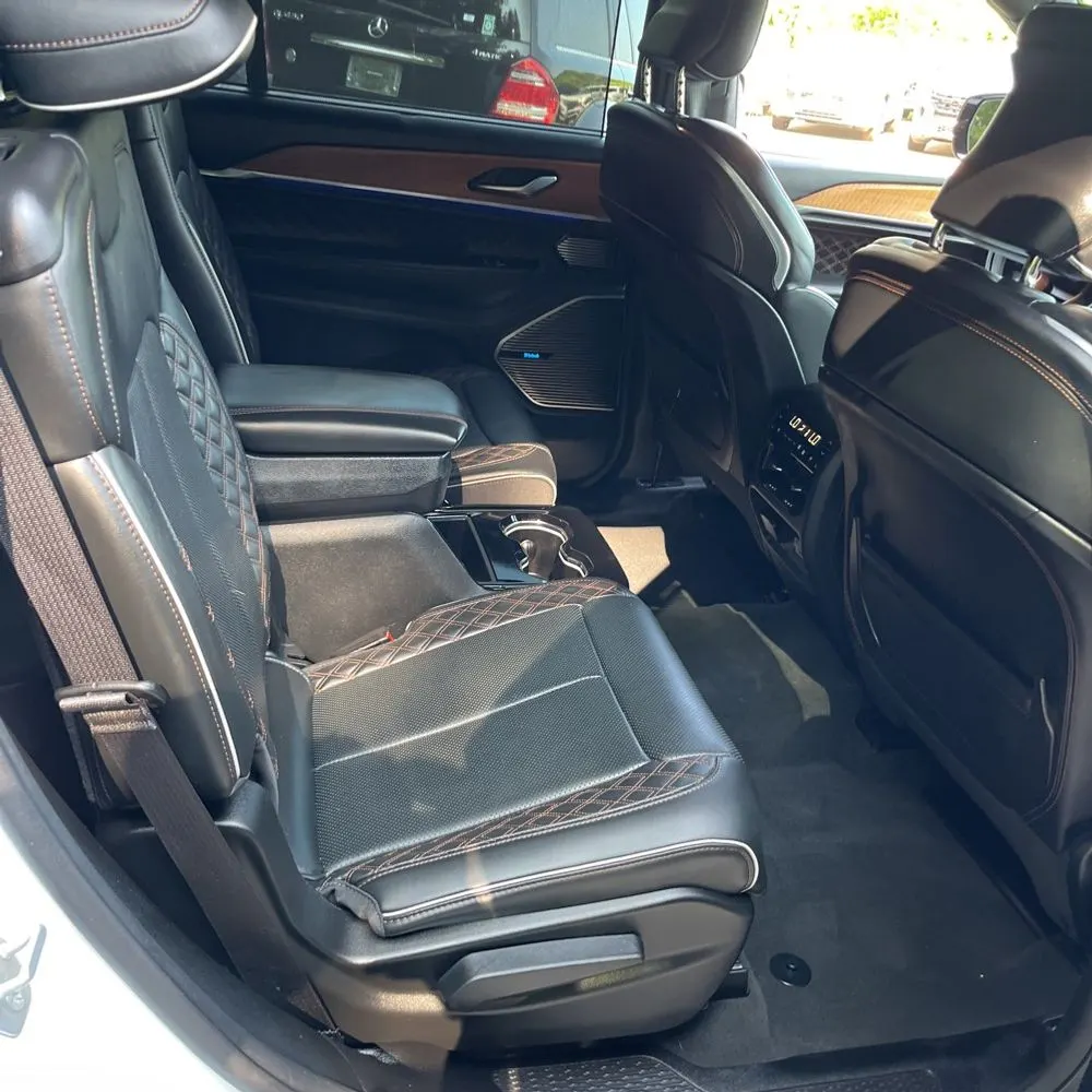 2023 Jeep Grand Cherokee L Summit Reserve