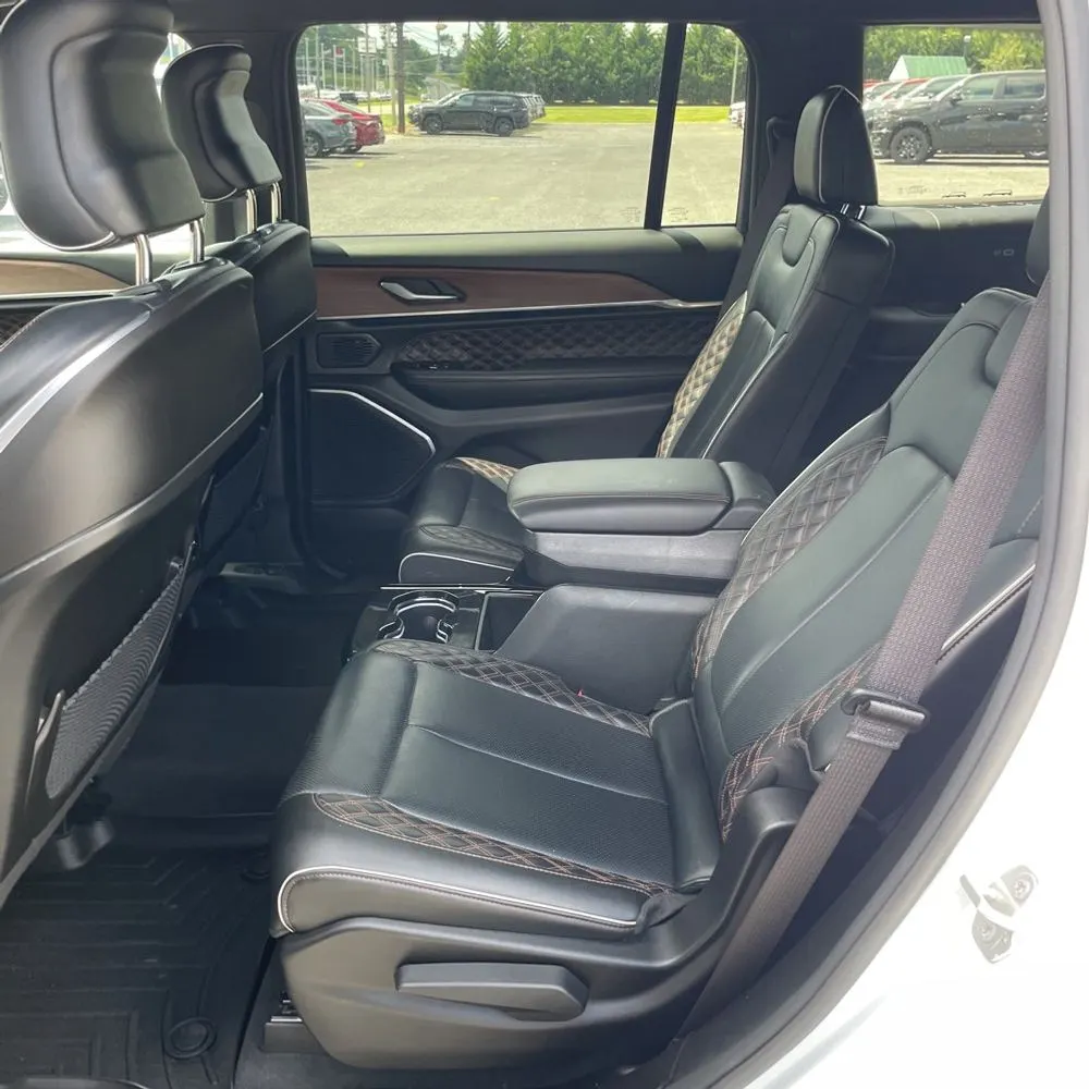 2024 Jeep Grand Cherokee L Summit