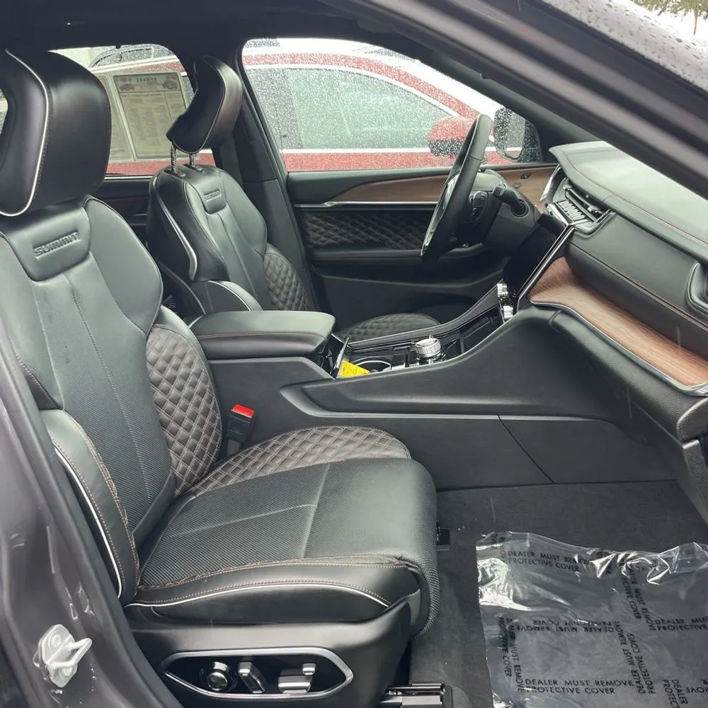 2024 Jeep Grand Cherokee L Summit