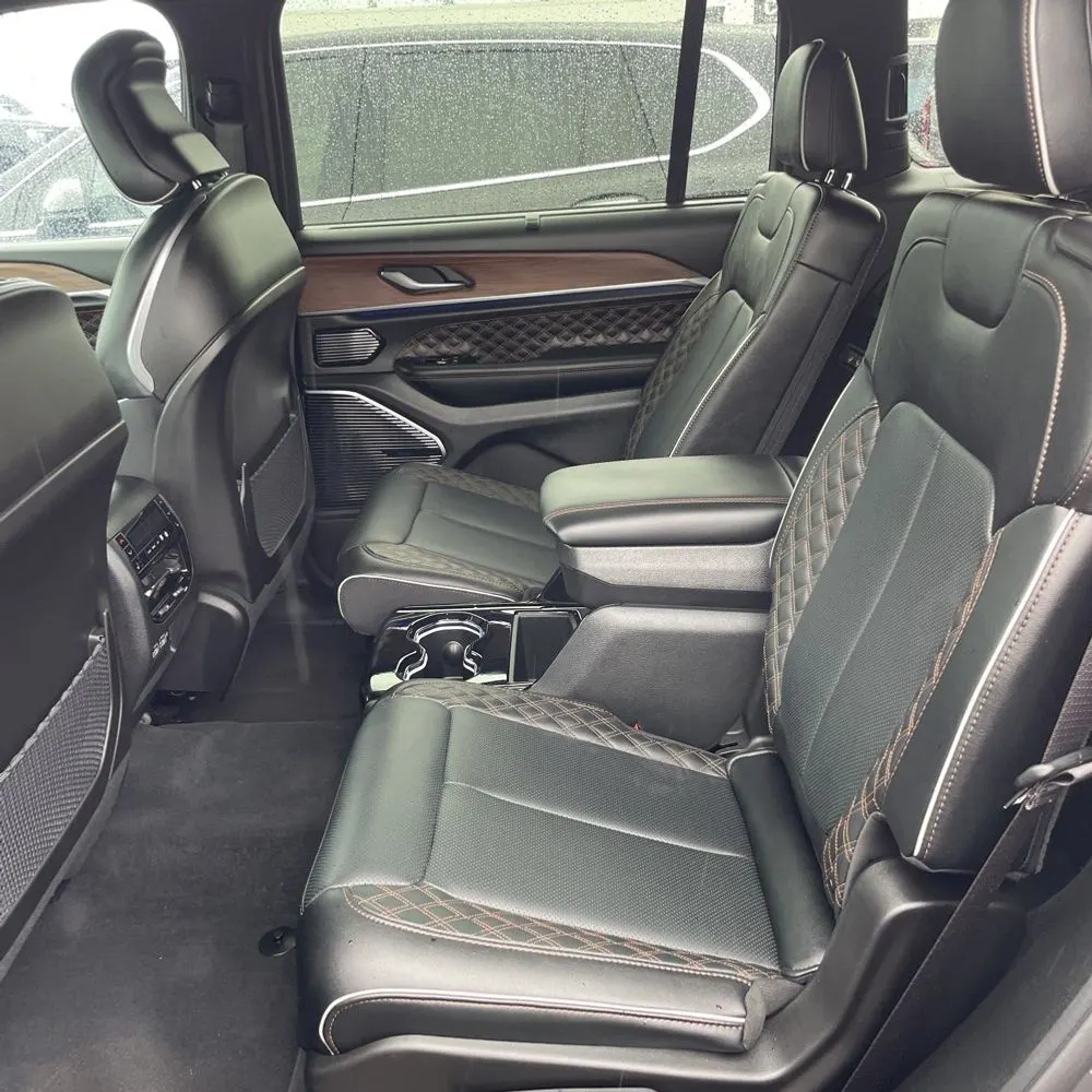 2024 Jeep Grand Cherokee L Summit