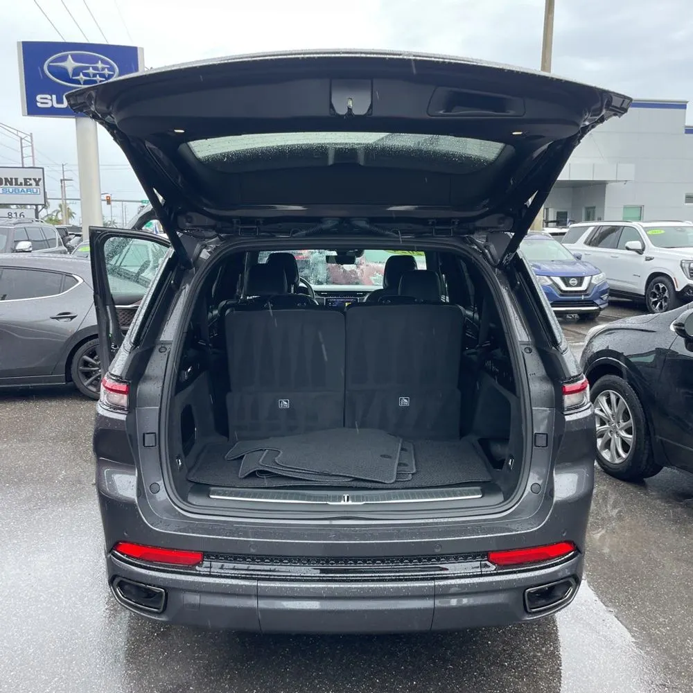 2024 Jeep Grand Cherokee L Summit