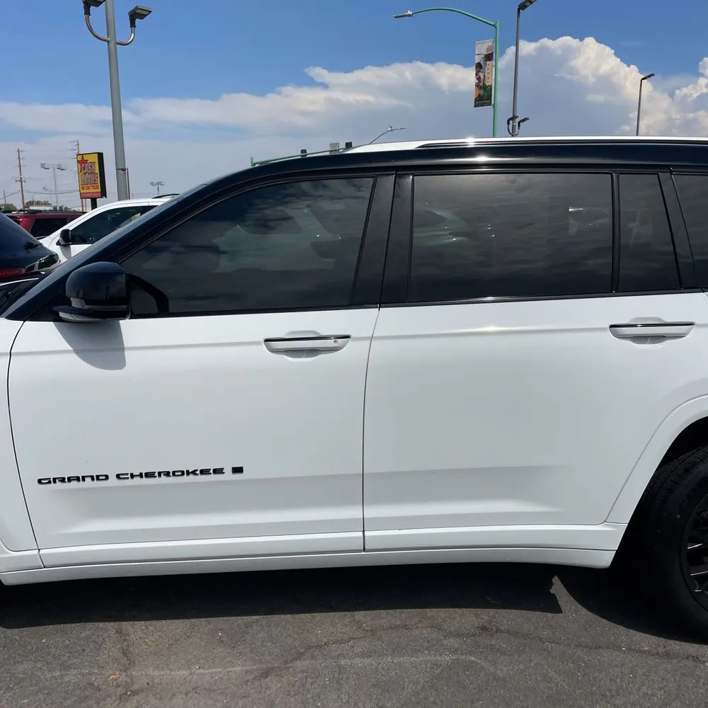 2023 Jeep Grand Cherokee L Summit
