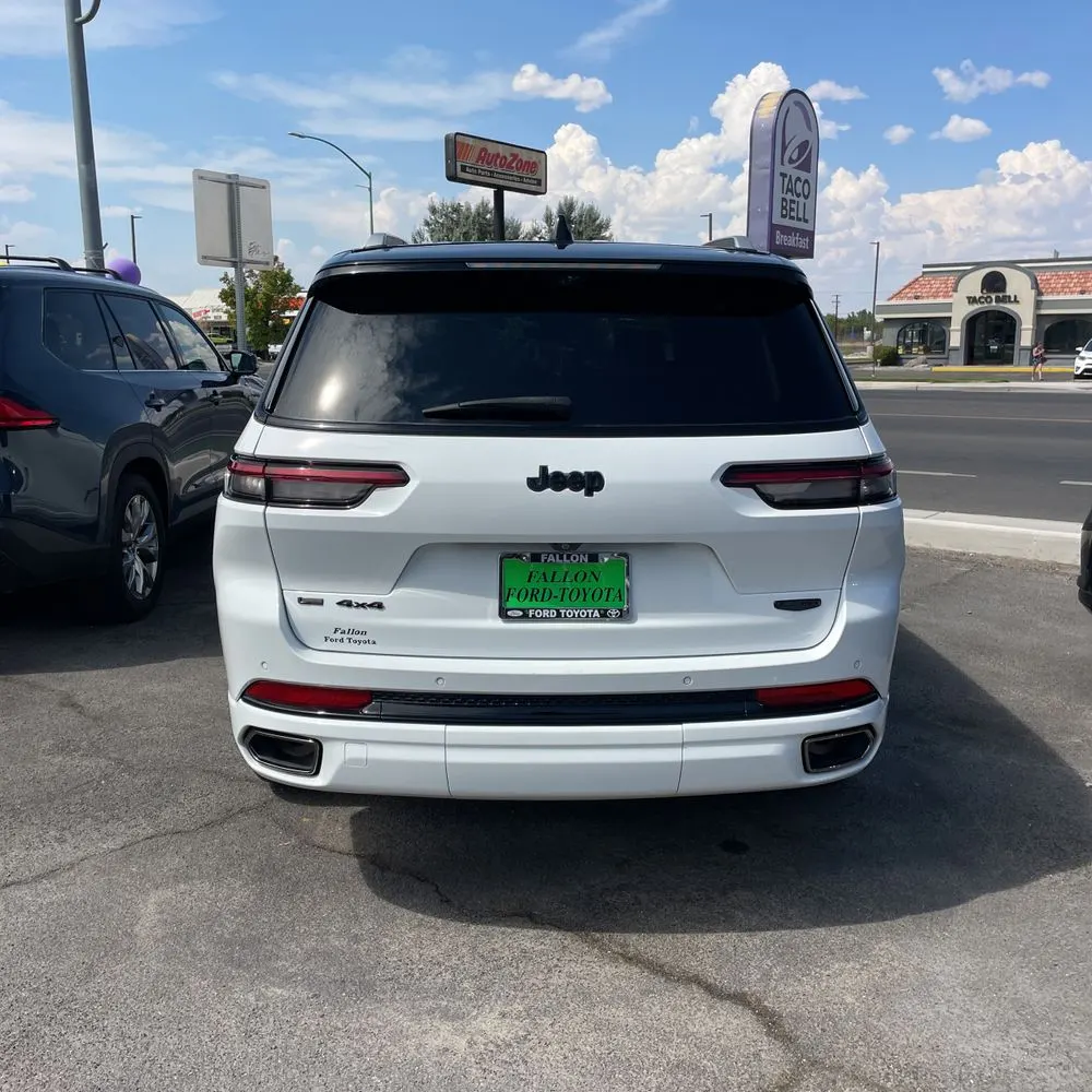2023 Jeep Grand Cherokee L Summit