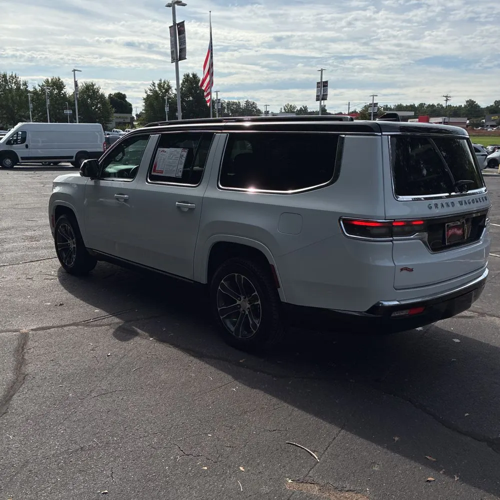 2024 Jeep Grand Wagoneer L Base
