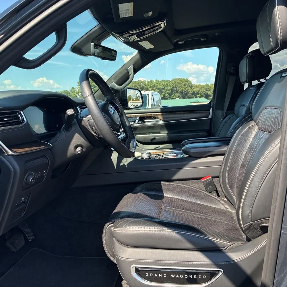 2023 Jeep Grand Wagoneer L Series II