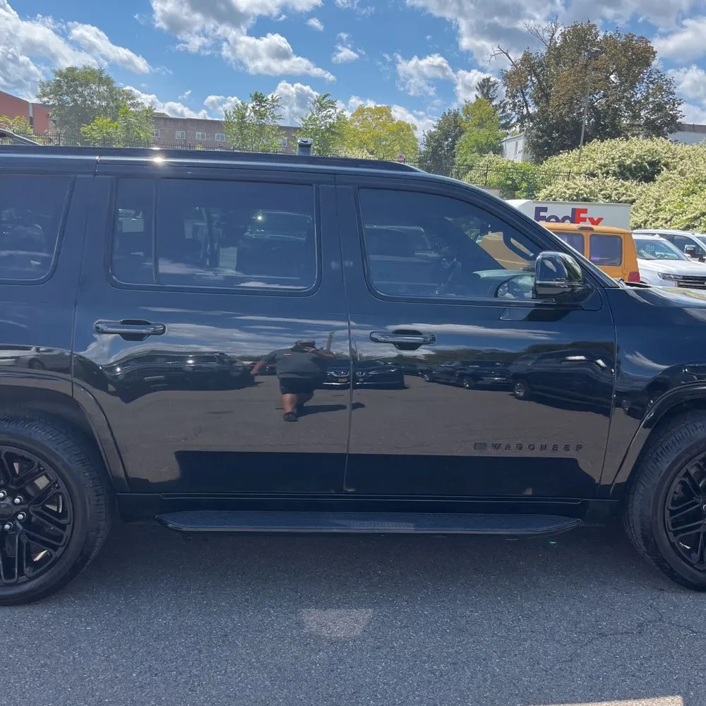 2023 Jeep Wagoneer Carbide