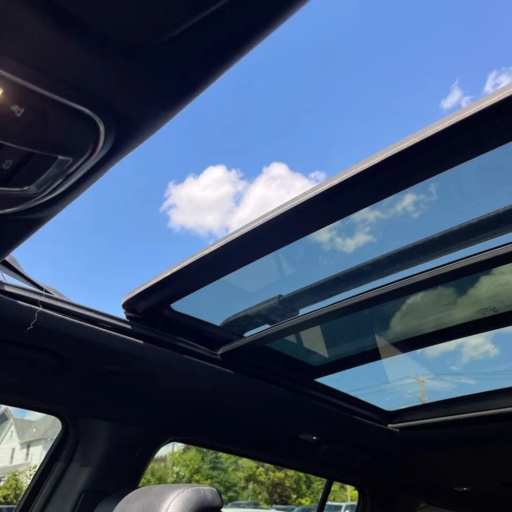 2023 Jeep Wagoneer Carbide