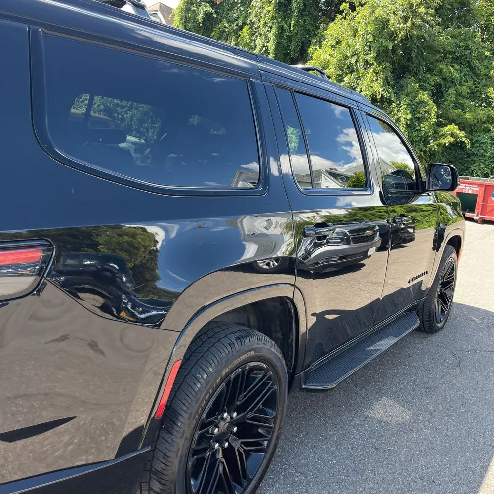2023 Jeep Wagoneer Carbide