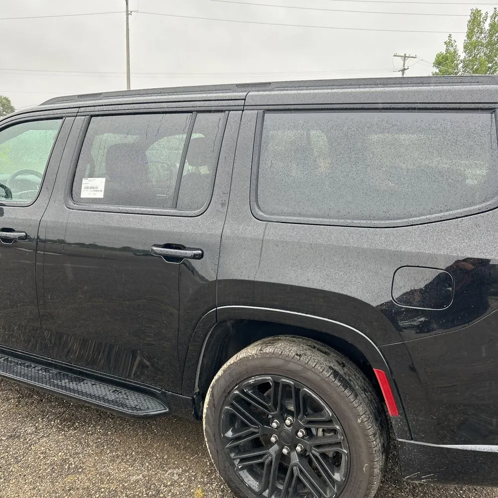 2023 Jeep Wagoneer Series II