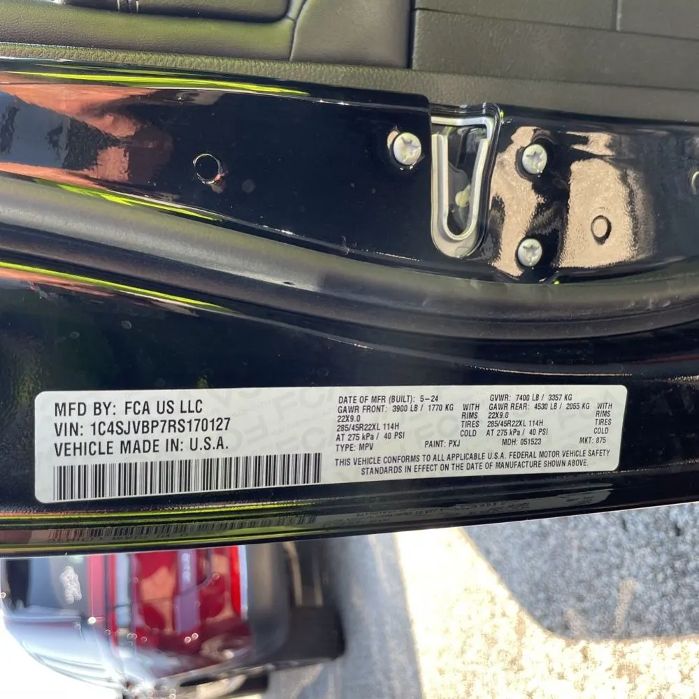 2024 Jeep Wagoneer Carbide