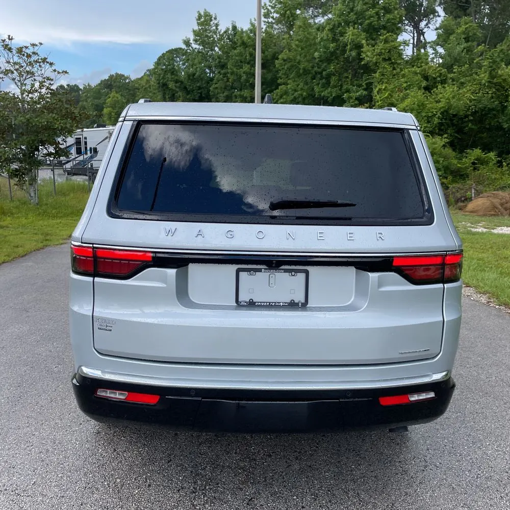2024 Jeep Wagoneer Series III