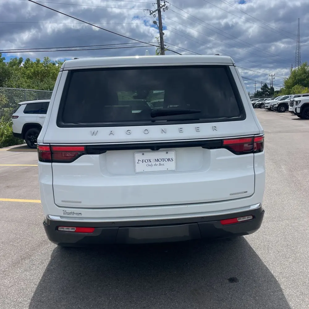 2022 Jeep Wagoneer Series III