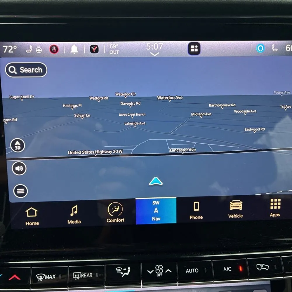 2023 Jeep Grand Wagoneer Base
