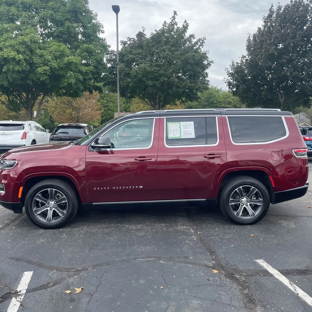 2024 Jeep Grand Wagoneer Base
