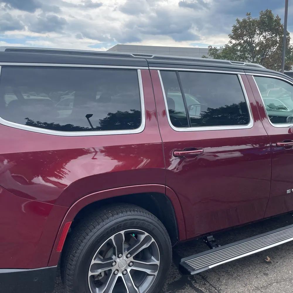 2024 Jeep Grand Wagoneer Base