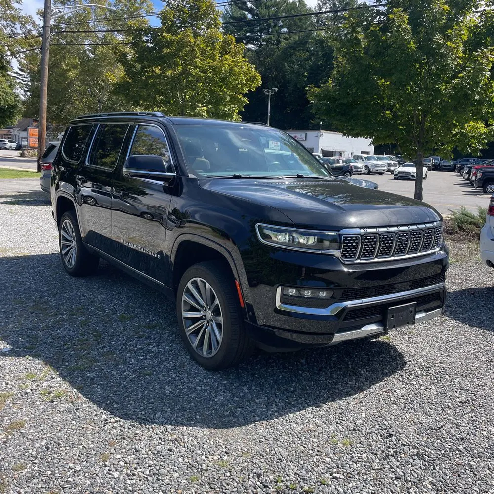 2022 Jeep Grand Wagoneer Series II