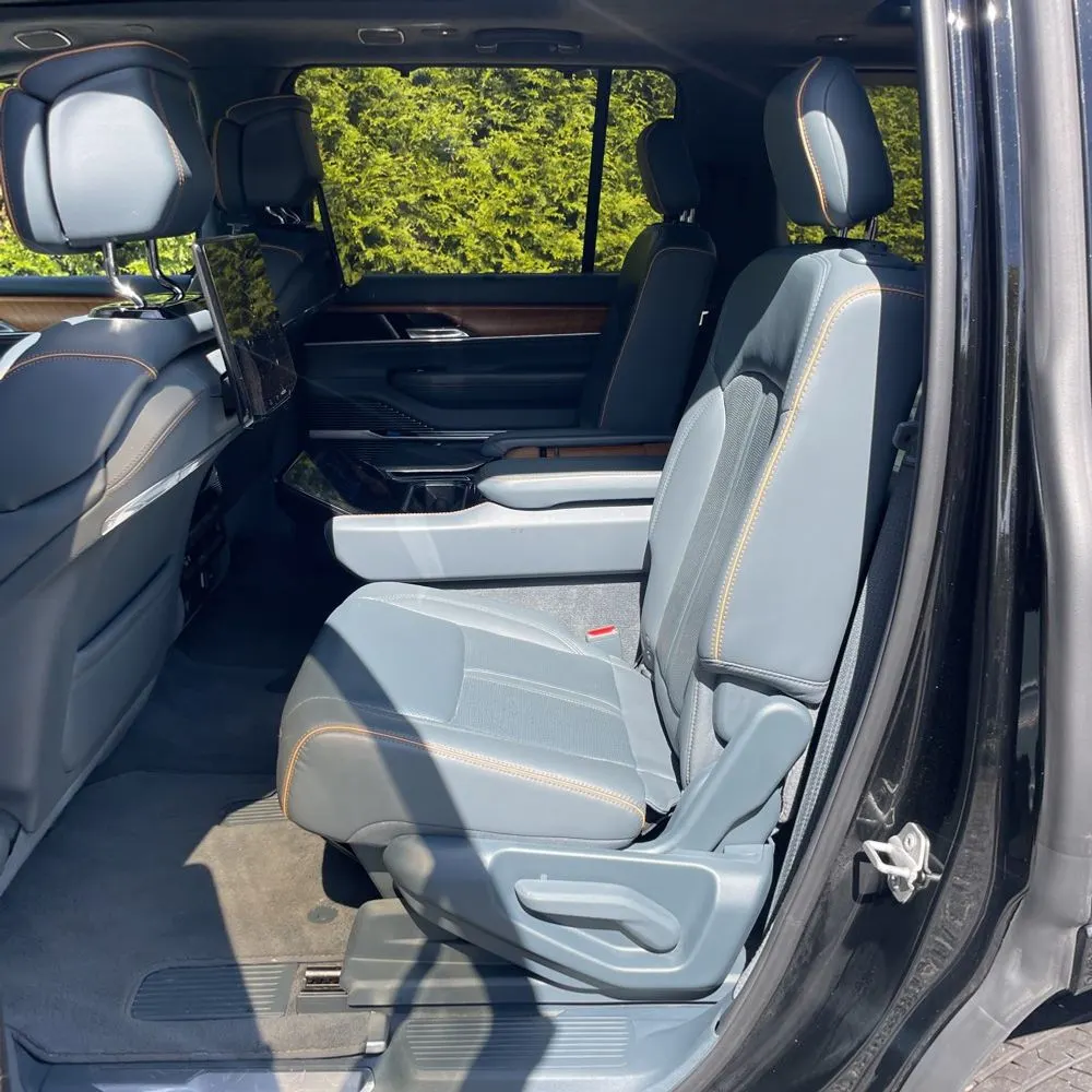 2022 Jeep Grand Wagoneer Series II