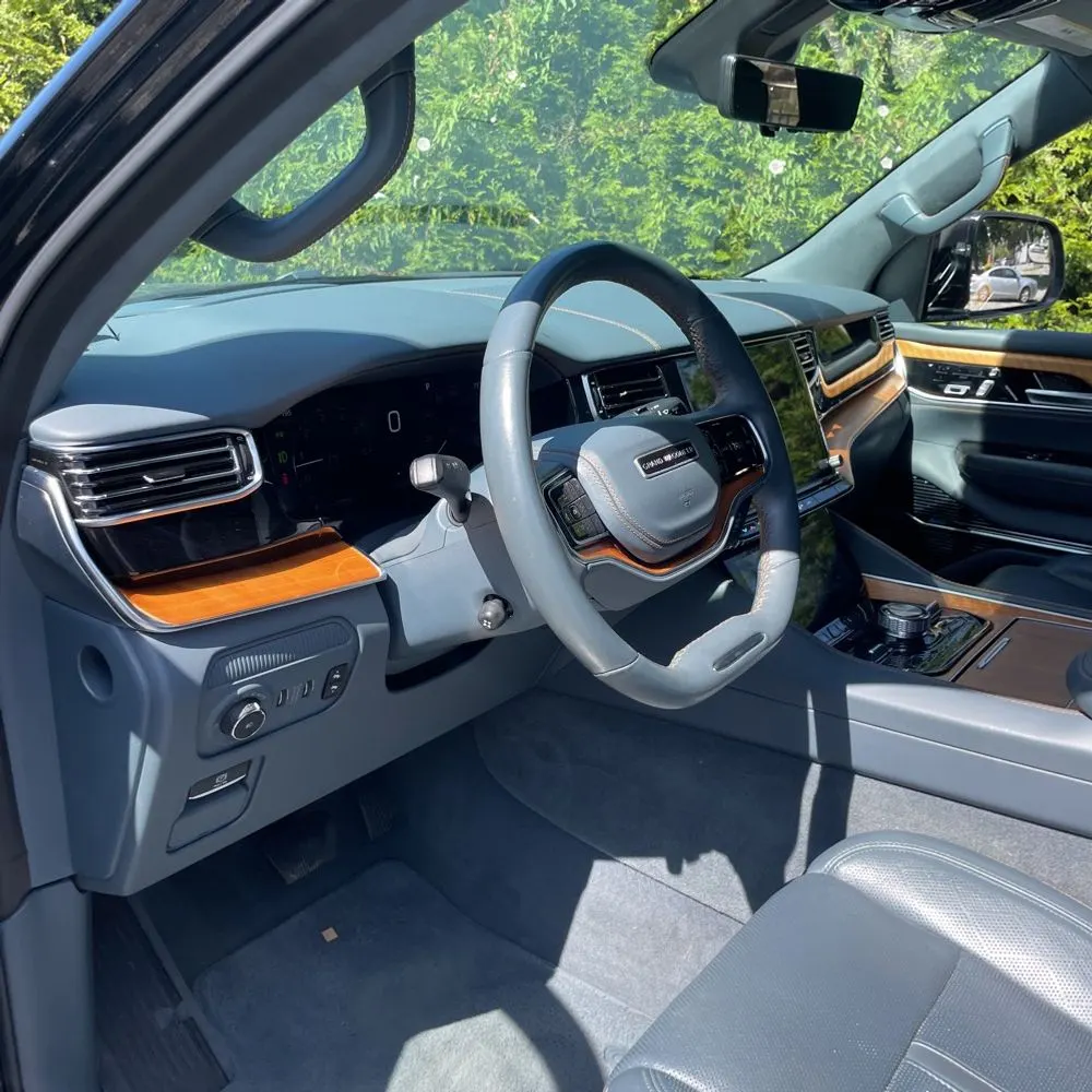 2022 Jeep Grand Wagoneer Series II