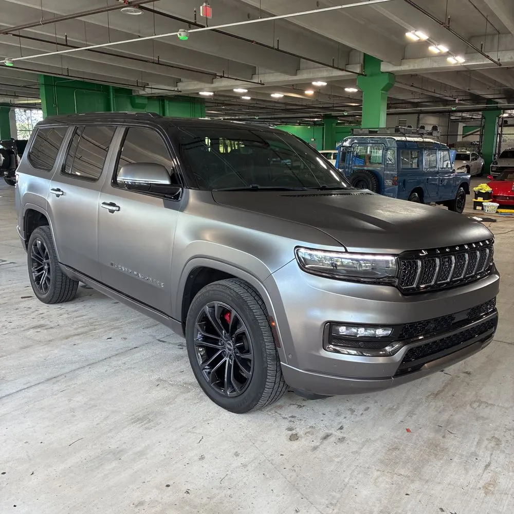 2022 Jeep Grand Wagoneer Obsidian