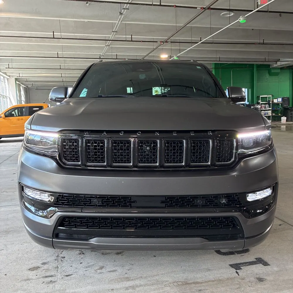 2022 Jeep Grand Wagoneer Obsidian