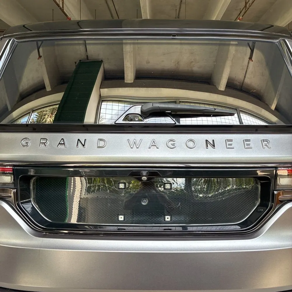 2022 Jeep Grand Wagoneer Obsidian
