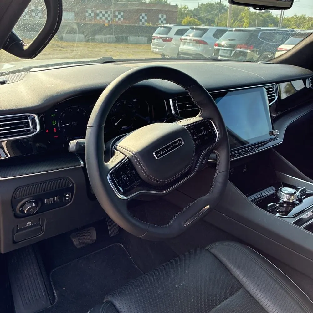 2024 Jeep Grand Wagoneer Series II Obsidian
