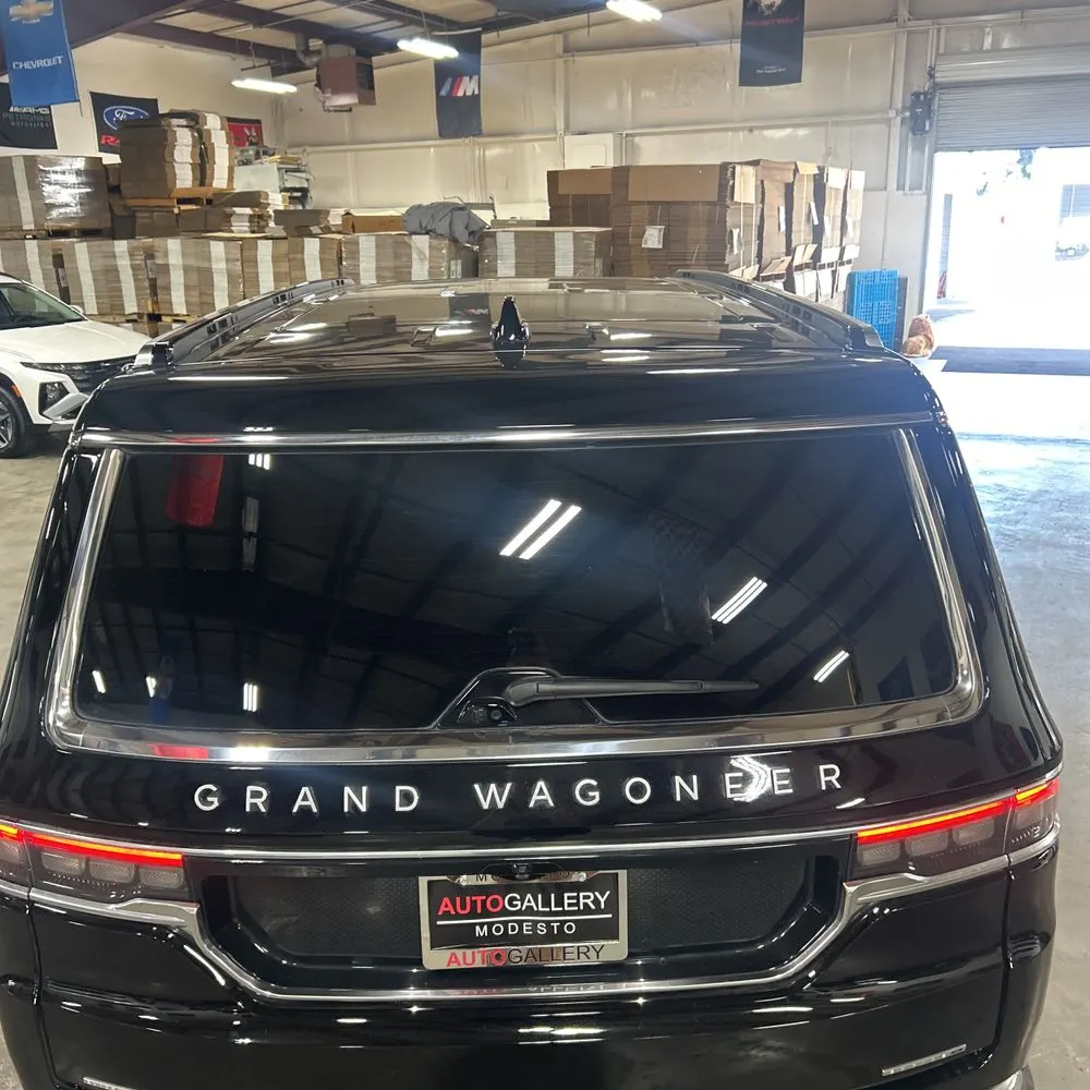 2023 Jeep Grand Wagoneer Series II