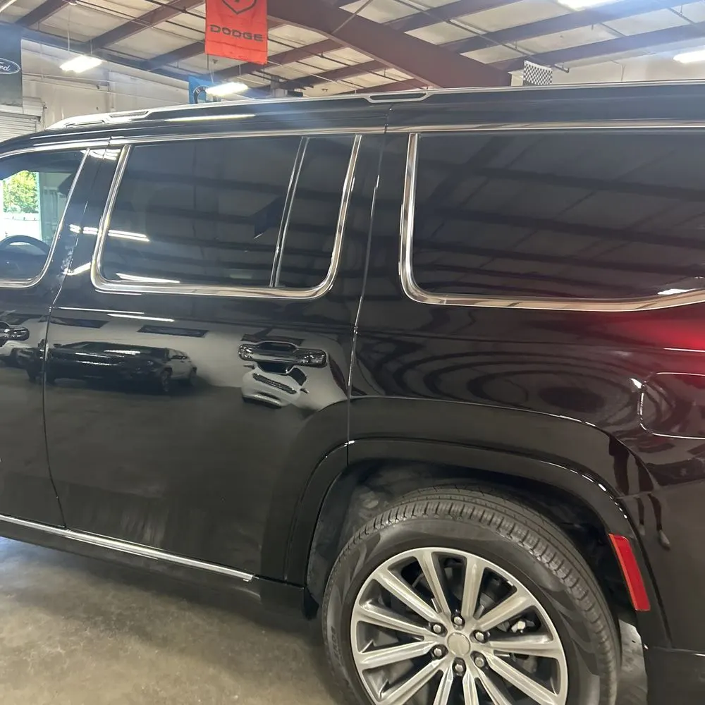 2023 Jeep Grand Wagoneer Series II