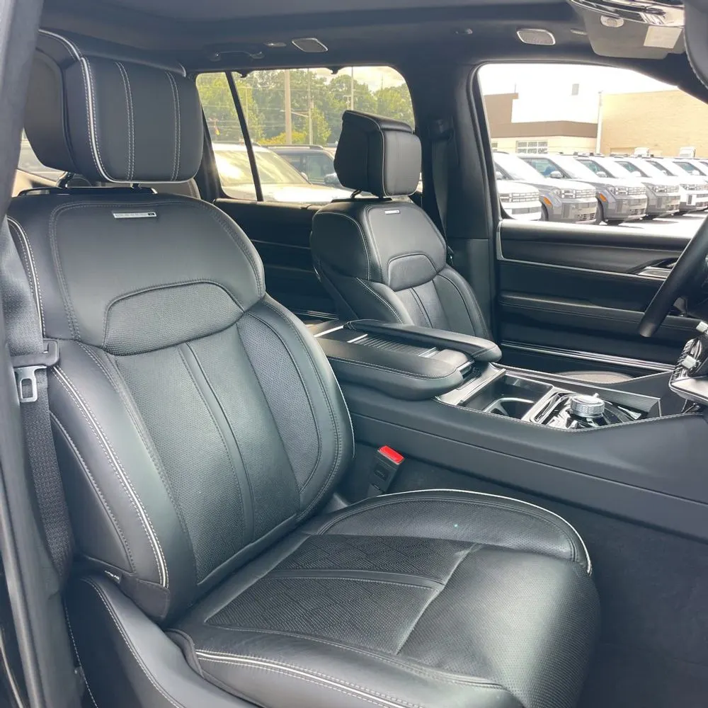 2024 Jeep Grand Wagoneer Obsidian