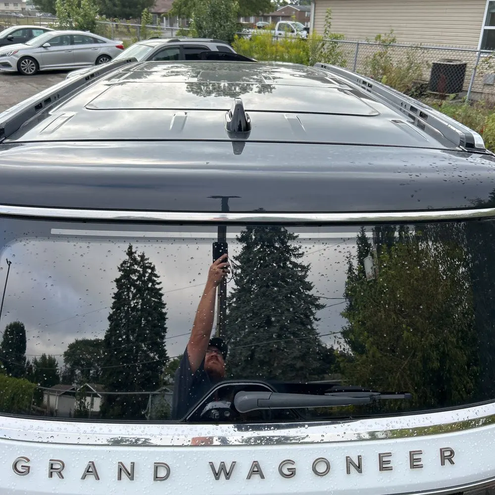 2022 Jeep Grand Wagoneer Series III