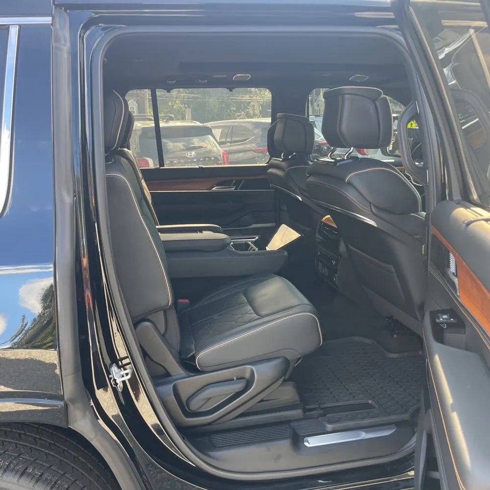 2022 Wagoneer Grand Wagoneer Series III