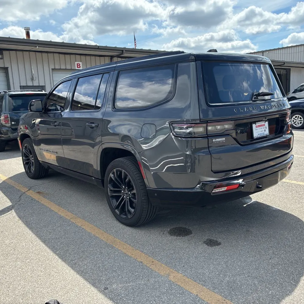 2024 Jeep Grand Wagoneer Series III Obsidian