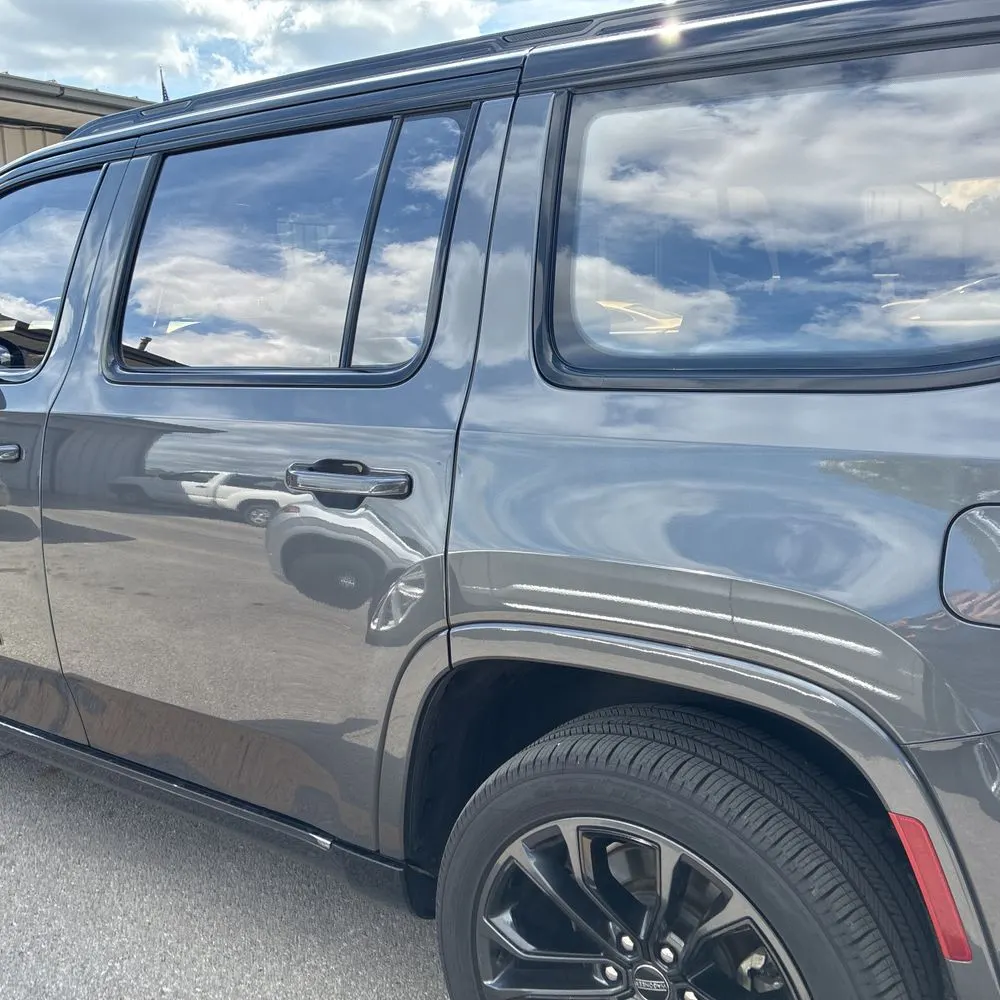 2024 Jeep Grand Wagoneer Series III Obsidian