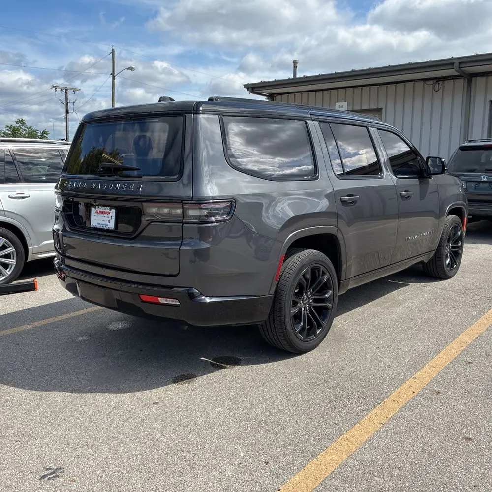 2024 Jeep Grand Wagoneer Series III Obsidian