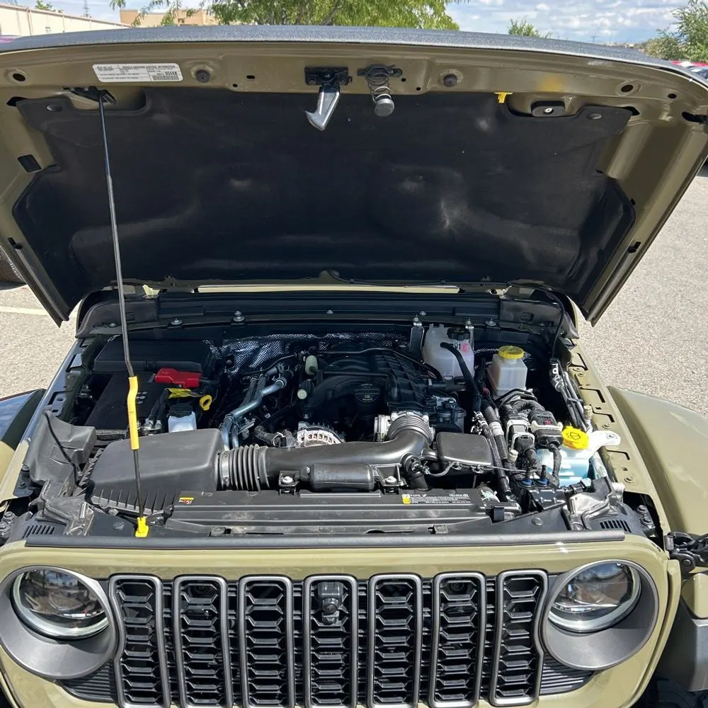 2025 Jeep Gladiator Mojave X